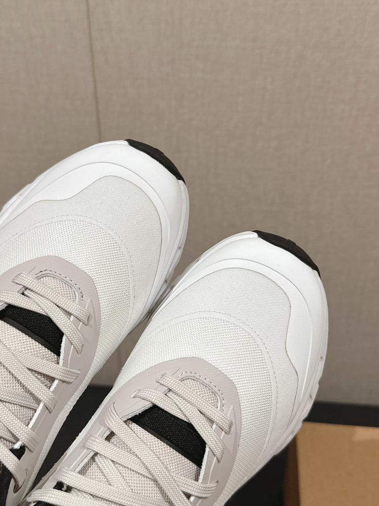 *PRE-ORDER* WHITE TRAINERS