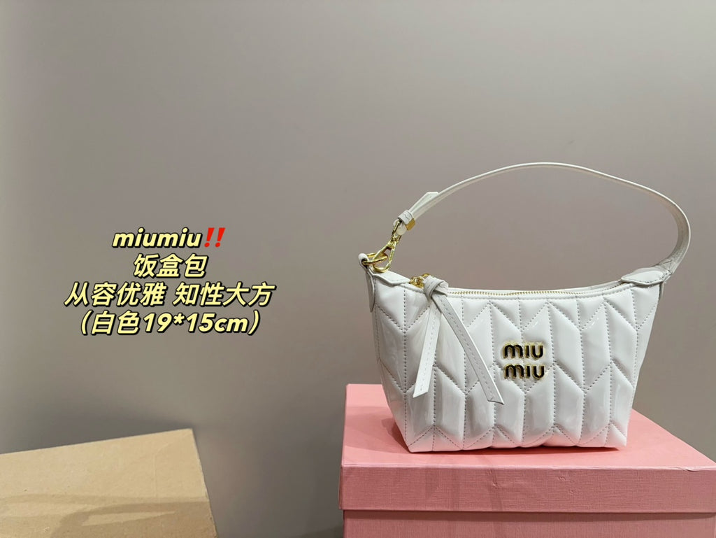 *PRE-ORDER* MINI PATENT BAG