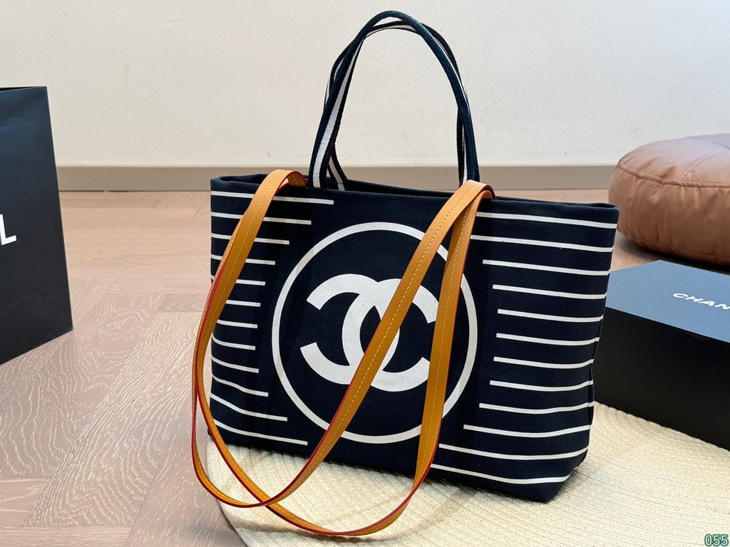 *PRE-ORDER* STRIPED BEACH BAG