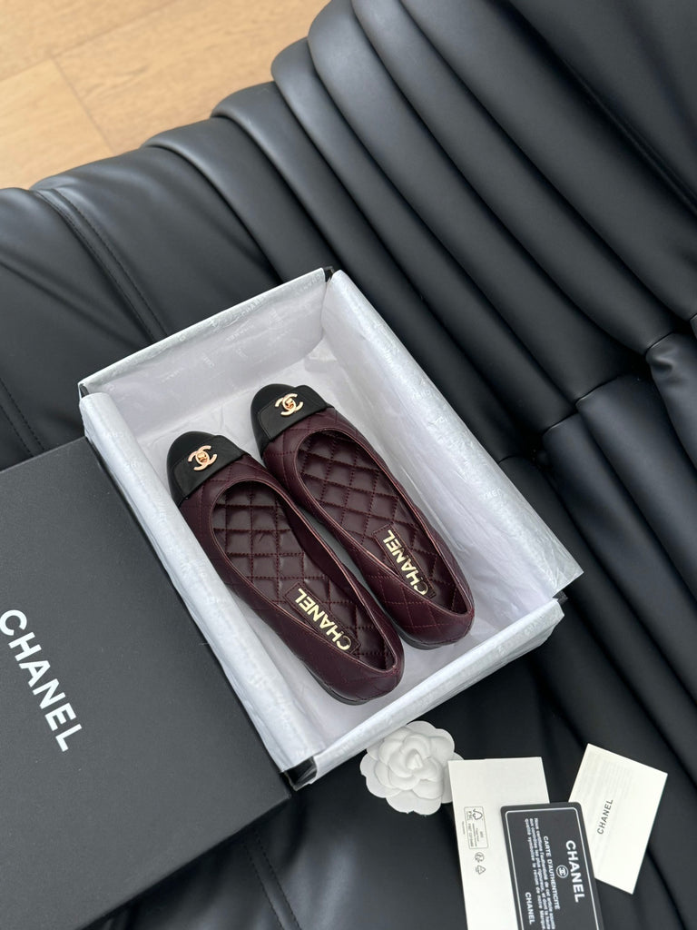 *PRE-ORDER* Burgundy and Black Ballet Flats