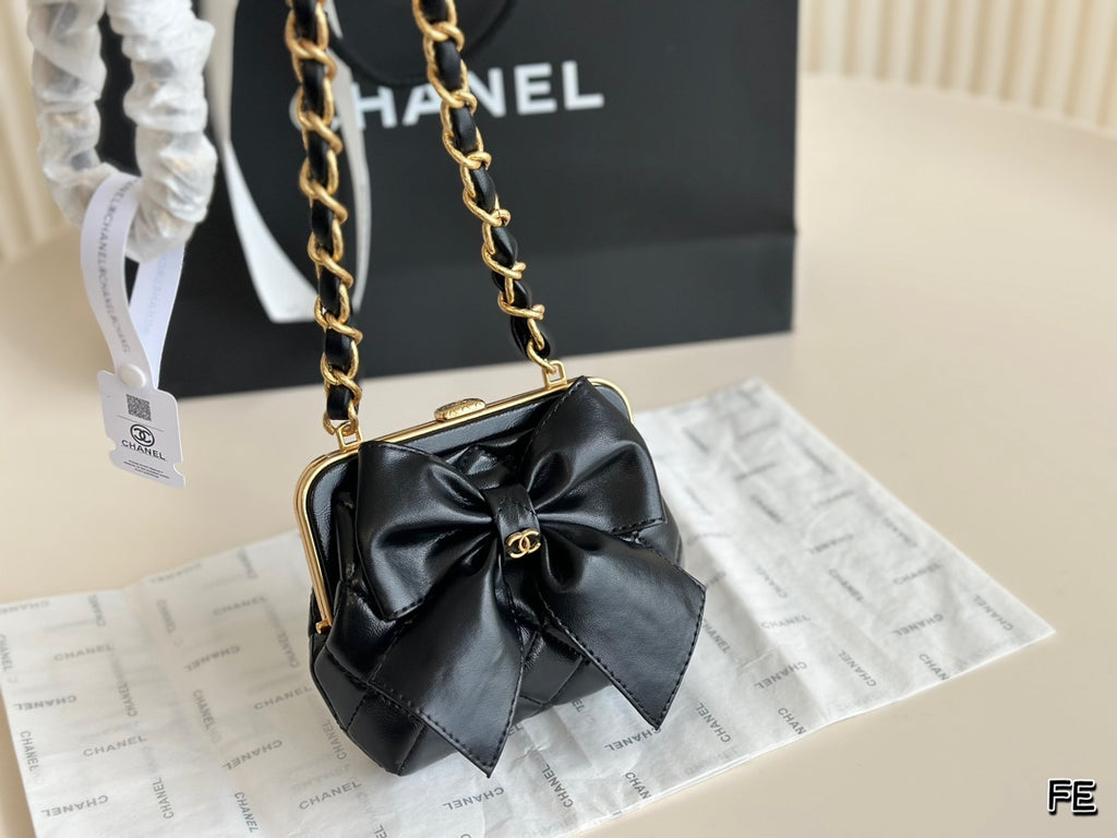 *PRE-ORDER* SMALL BOW BAG