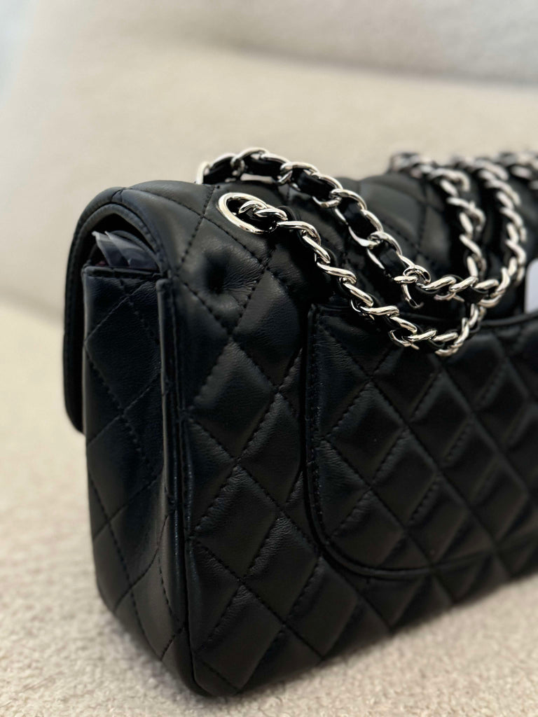 Classic Bag in Black