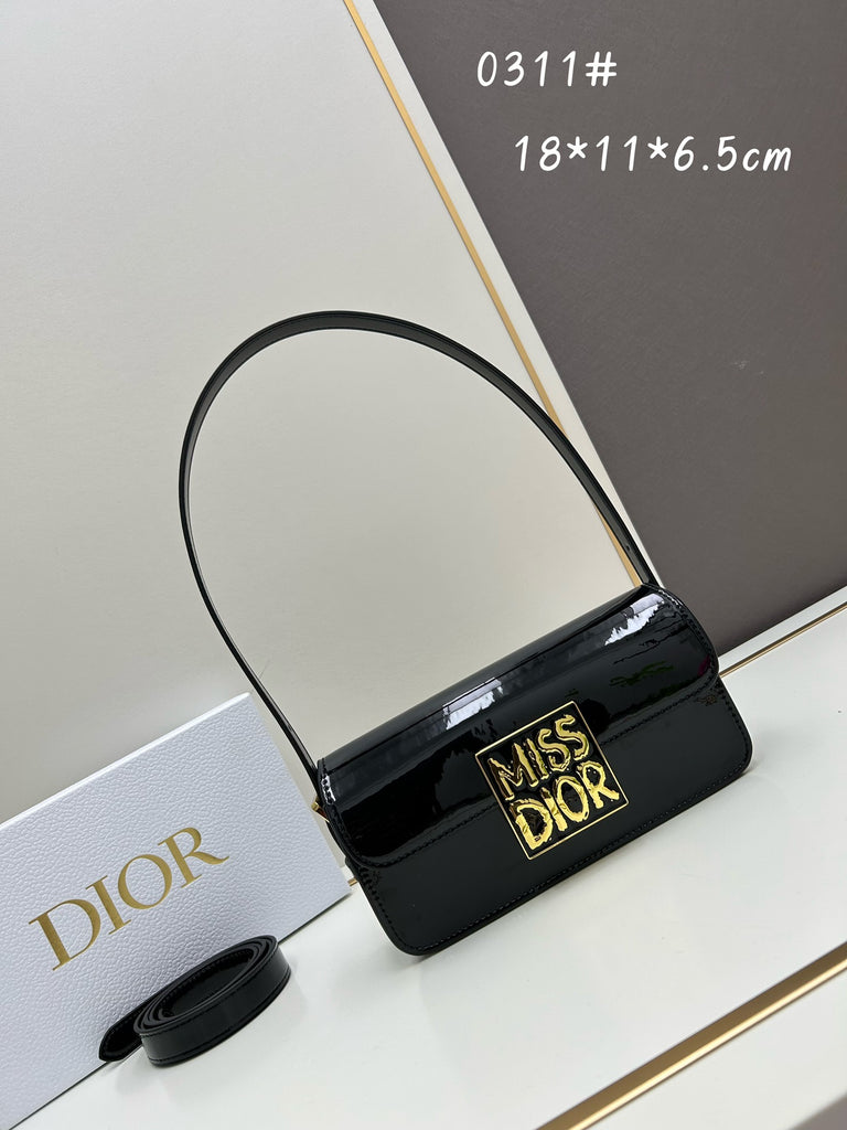 *PRE-ORDER* MISS PATENT BLACK BAG