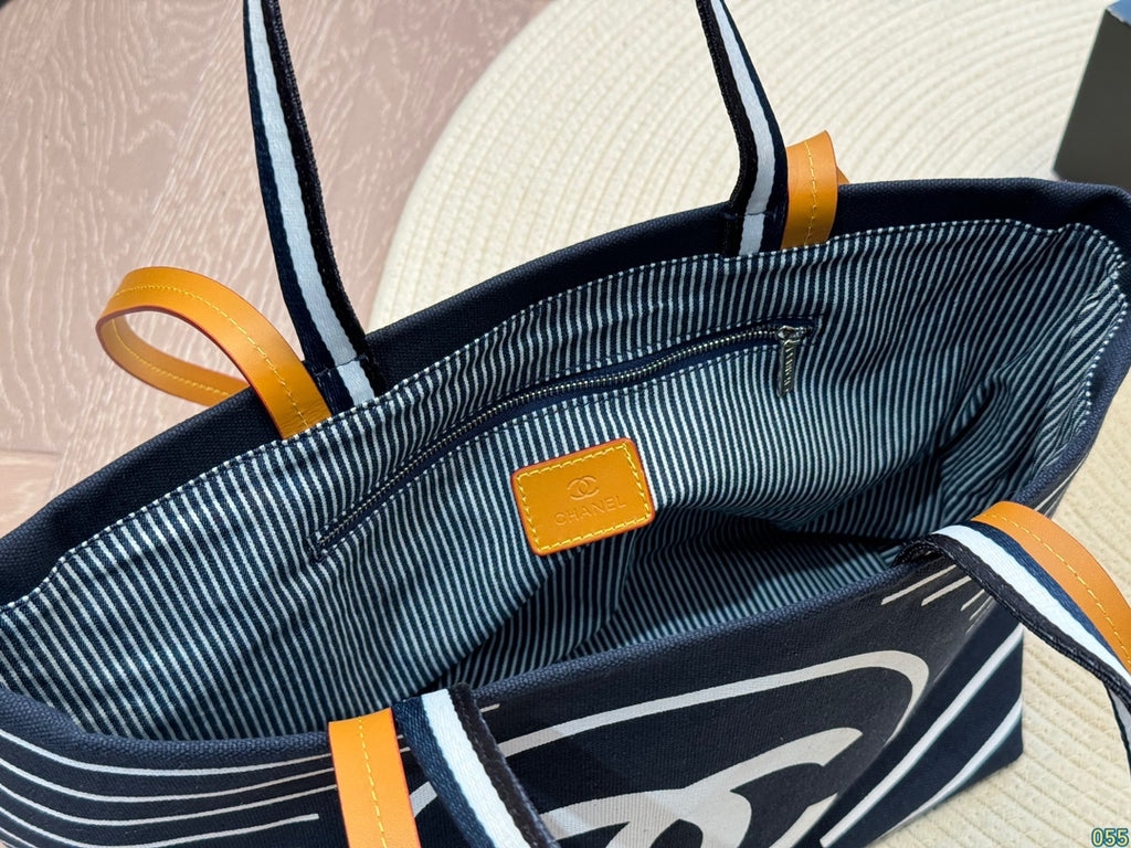 *PRE-ORDER* STRIPED BEACH BAG