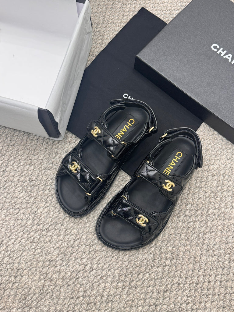 *PRE-ORDER* BLACK SANDALS