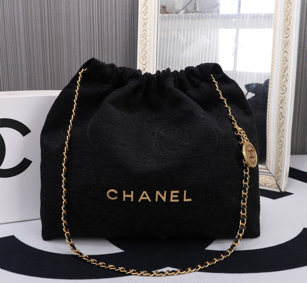 *PRE-ORDER* BLACK HOBO BAG