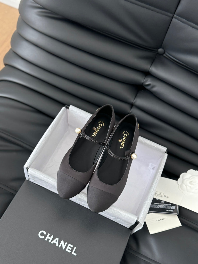 *PRE-ORDER* Black Pearl Ballet Flats