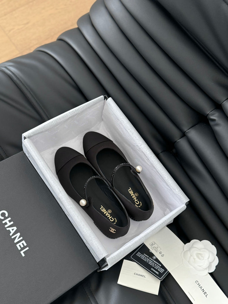 *PRE-ORDER* Black Pearl Ballet Flats