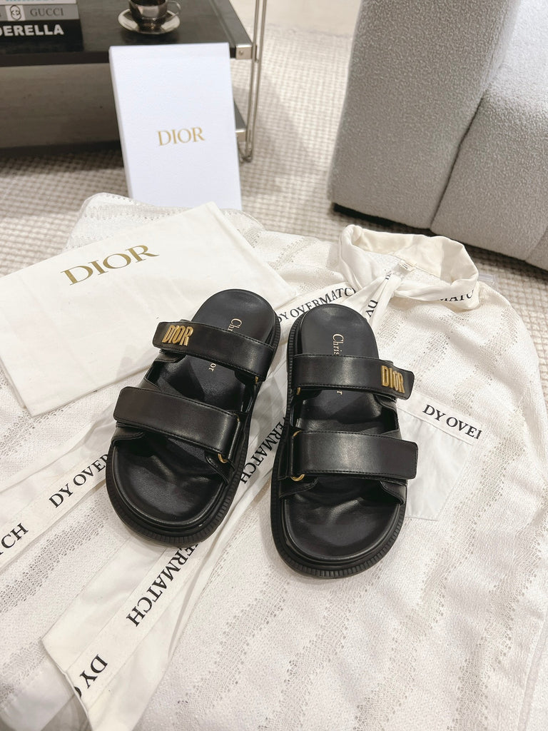 *PRE-ORDER* BLACK CHUNKY SANDALS