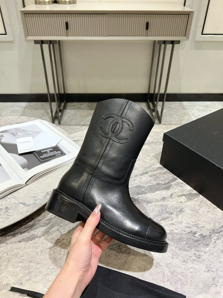 *PRE-ORDER* BLACK BOOTS