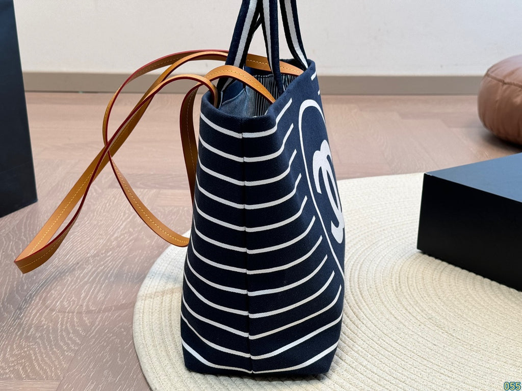 *PRE-ORDER* STRIPED BEACH BAG