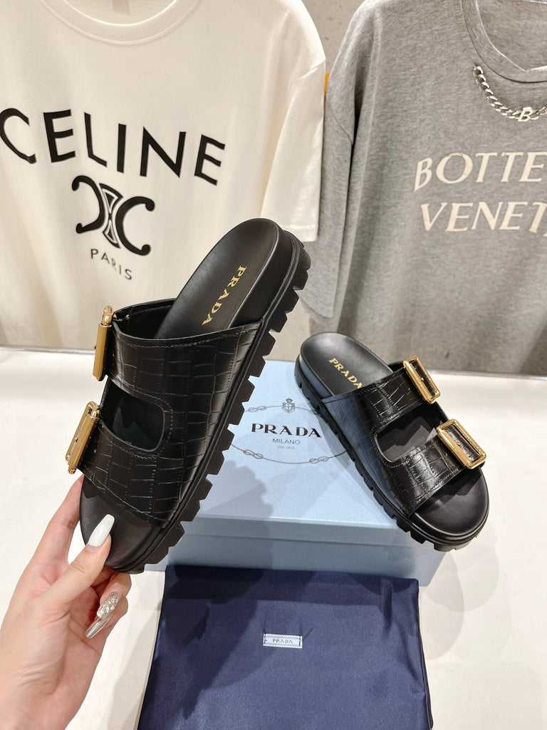 *PRE-ORDER* CROC BLACK SANDALS