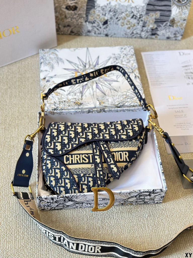 *PRE-ORDER* Cross Body Bag